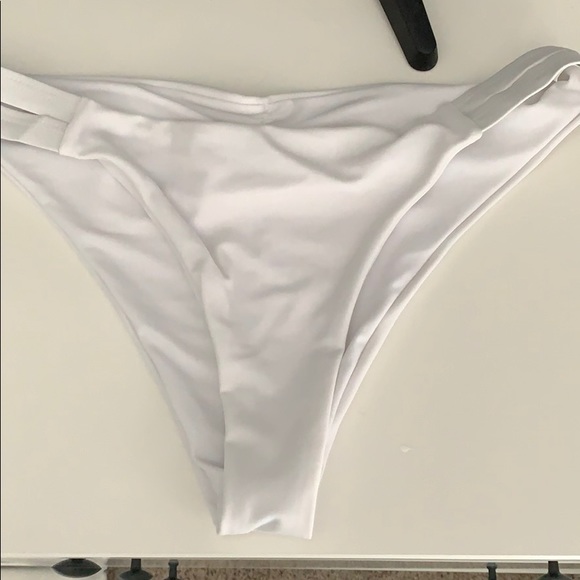white bottoms size small. - Picture 1 of 1